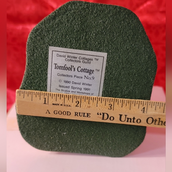 Tom Fools Cottage David Winter Cottages TOM FOOL'S COTTAGE #9 ISSUED 1991 - Picture 10 of 10